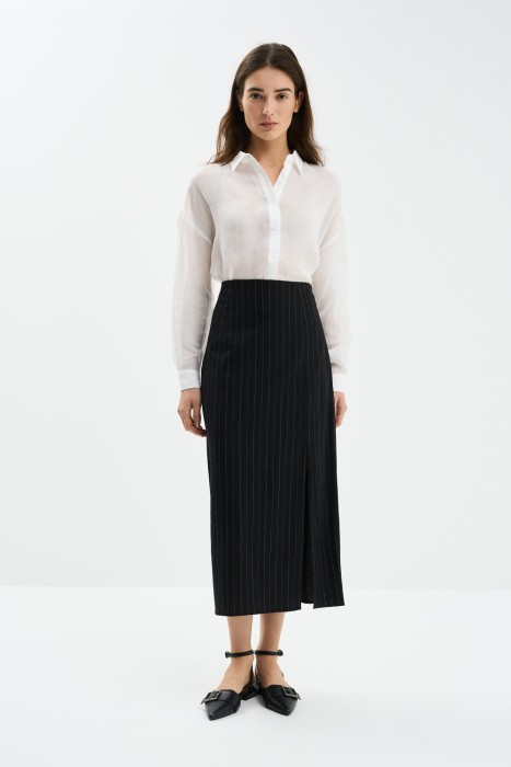 юбка с разрезом от бренда снежная королева вид слева