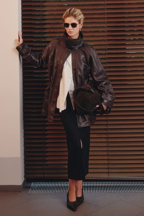 Товар с артикулом 786057003 вид сзади