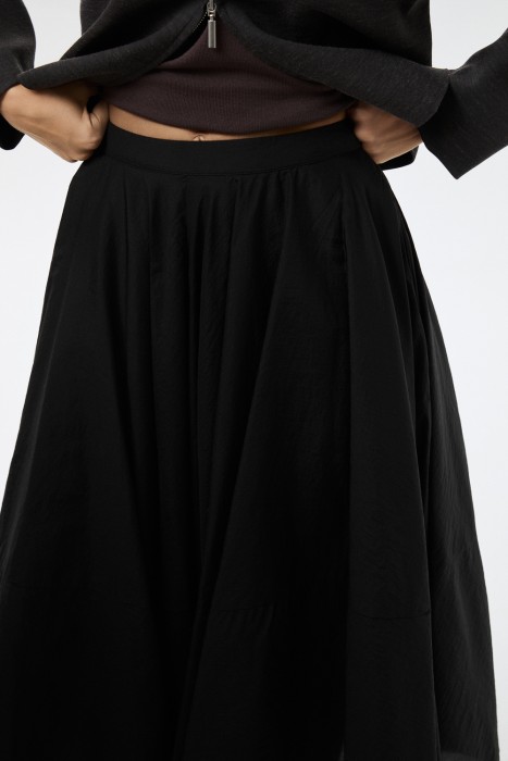 юбка от бренда снежная королева вид слева