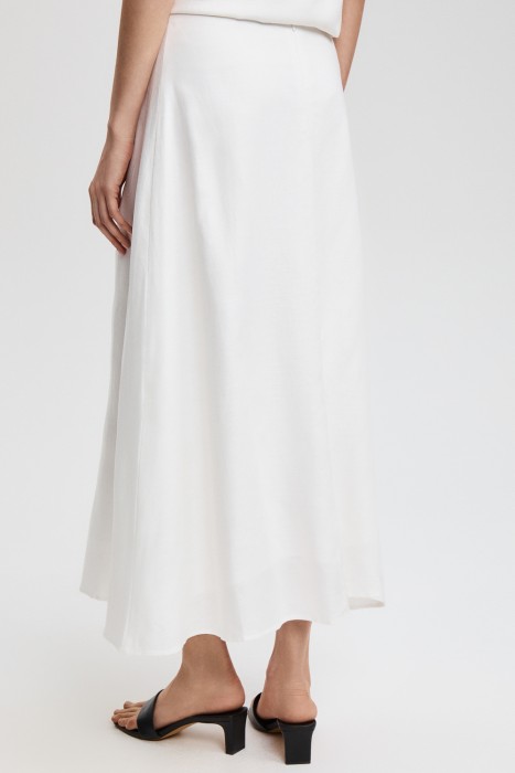 юбка по цене 3320 руб вид справа