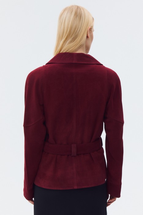 замшевая куртка с поясом по цене 20150 руб вид справа