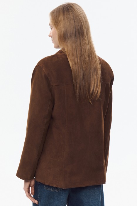 замшевая куртка по цене 20150 руб вид справа