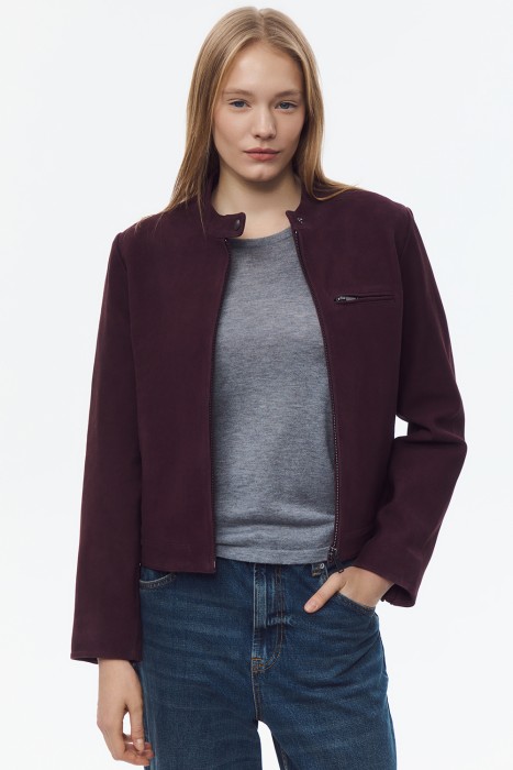 замшевая куртка от бренда снежная королева вид слева