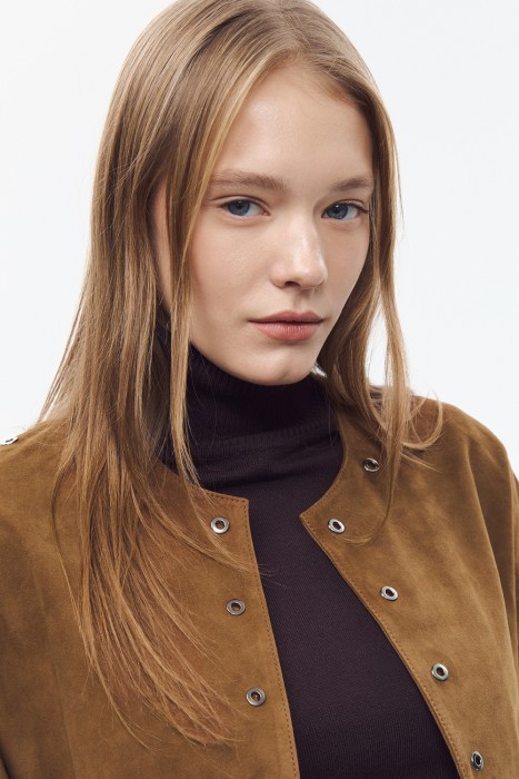 замшевая куртка из россии вид сбоку