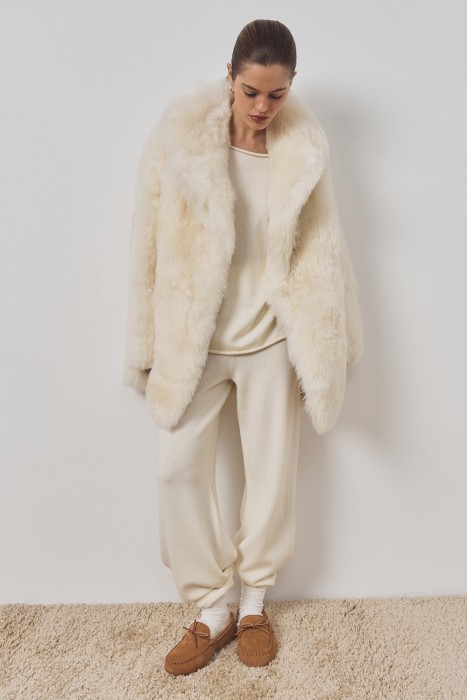 замшевые полуботинки с овчиной от бренда снежная королева вид слева