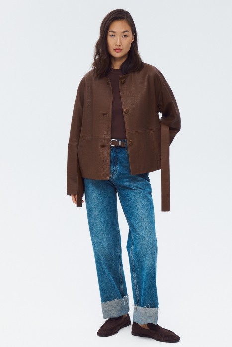 жакет из натуральной кожи с поясом из россии вид сбоку