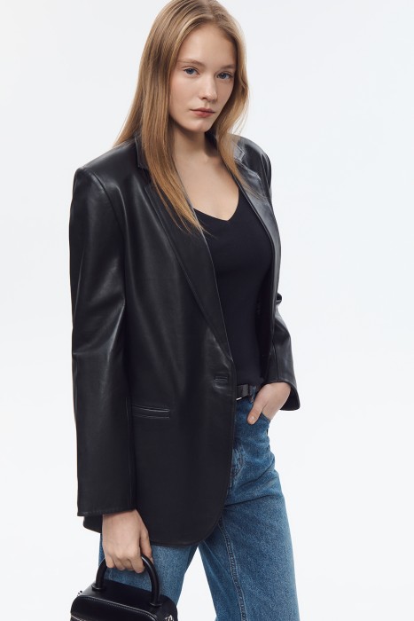 жакет из натуральной кожи из россии вид сбоку