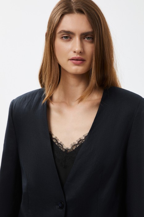 жакет изо льна из россии вид сбоку