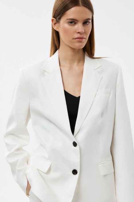 жакет изо льна из россии вид сбоку