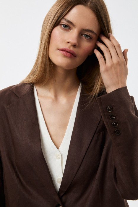 жакет изо льна из россии вид сбоку