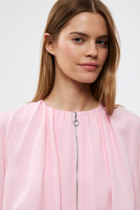 жакет на молнии из россии вид сбоку