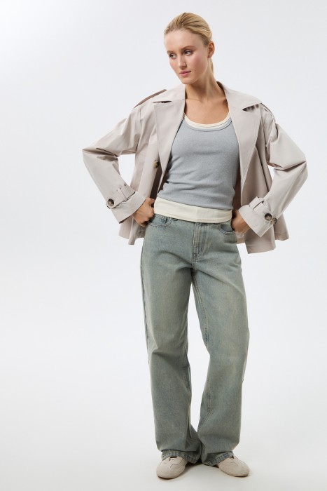 жакет-тренч от бренда снежная королева вид слева