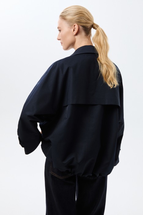 жакет-тренч по цене 7280 руб вид справа