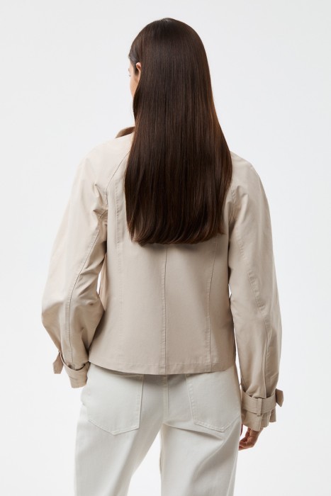 жакет-тренч по цене 5360 руб вид справа