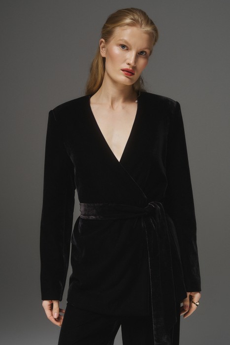 жакет от бренда снежная королева вид слева