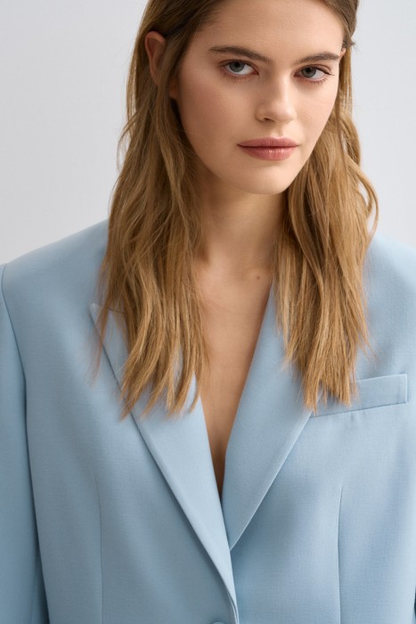 жакет по цене 5360 руб вид справа