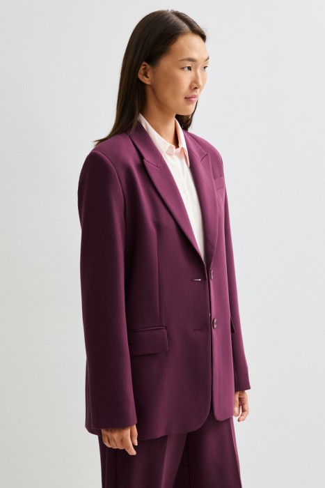 жакет по цене 3250 руб вид справа