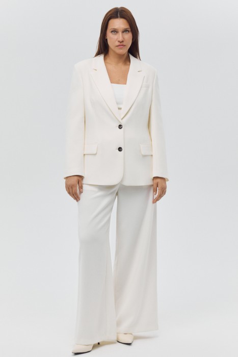 жакет от бренда снежная королева вид слева