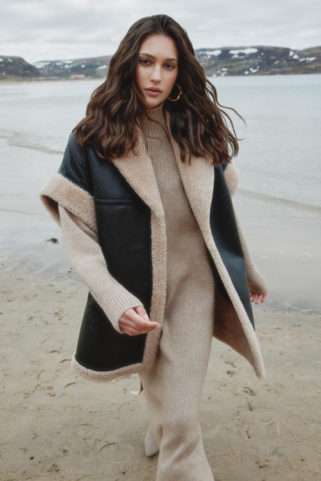 жилет из натуральной овчины 742509003 фотография