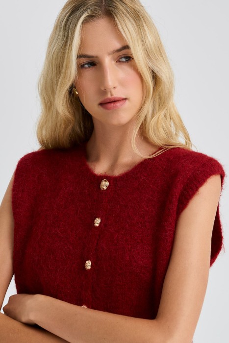 жилет из шерсти альпаки из россии вид сбоку