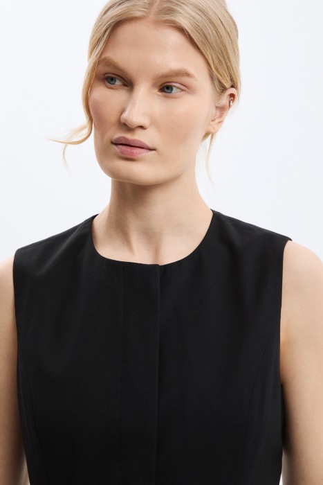 жилет из россии вид сбоку