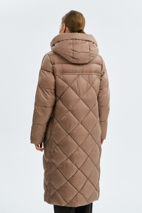 зимнее пальто с капюшоном по цене 4480 руб вид справа