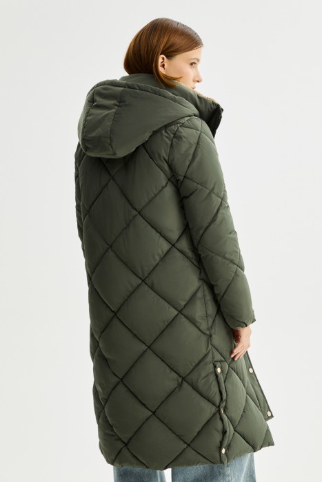 зимнее пальто с капюшоном по цене 4400 руб вид справа