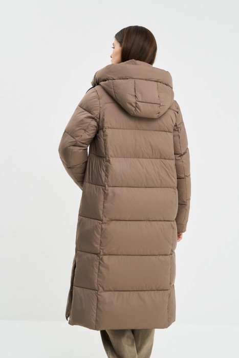 зимнее пальто с капюшоном по цене 10350 руб вид справа