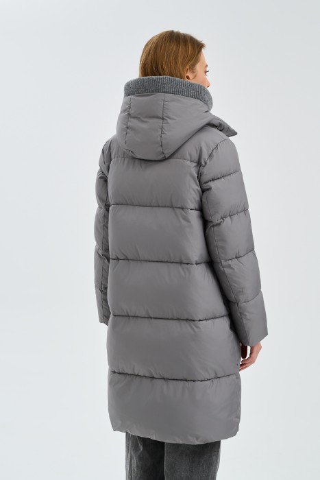 зимнее пальто с капюшоном по цене 6520 руб вид справа