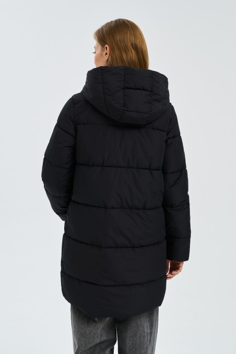 зимнее пальто с капюшоном по цене 6440 руб вид справа