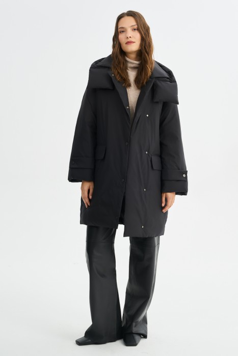 зимнее пальто с капюшоном из россии вид сбоку