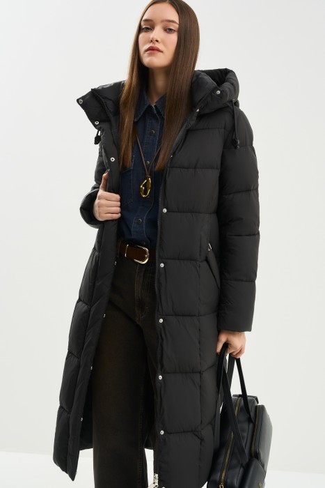 зимнее пальто с капюшоном из россии вид сбоку