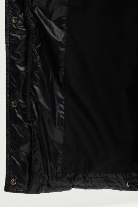 зимнее пальто с капюшоном из россии вид сбоку