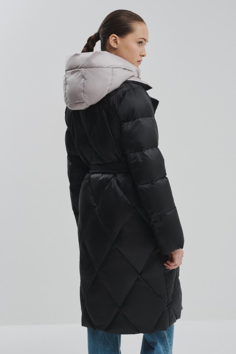 зимнее пальто с капюшоном по цене 8150 руб вид справа