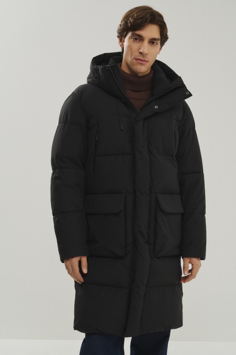 зимнее пальто с капюшоном от бренда снежная королева вид слева