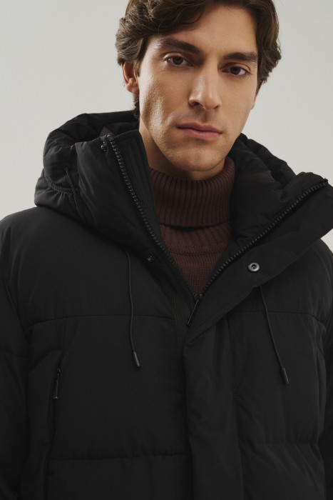 зимнее пальто с капюшоном из россии вид сбоку