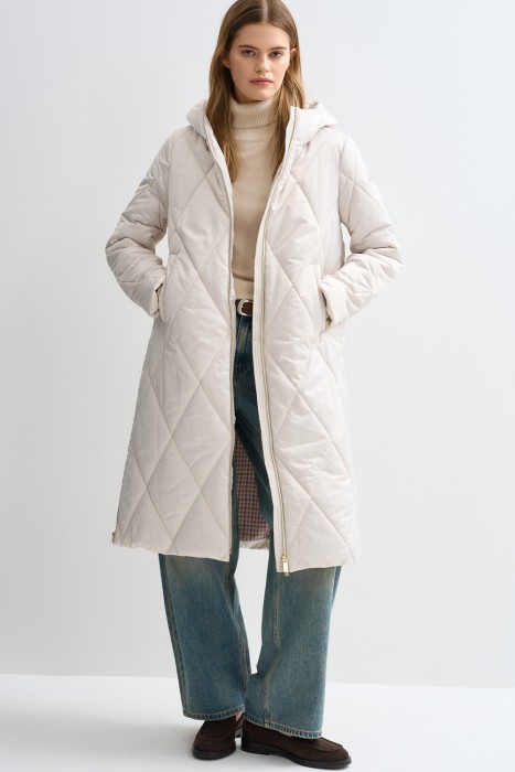 зимнее пальто с капюшоном 824040003 фотография