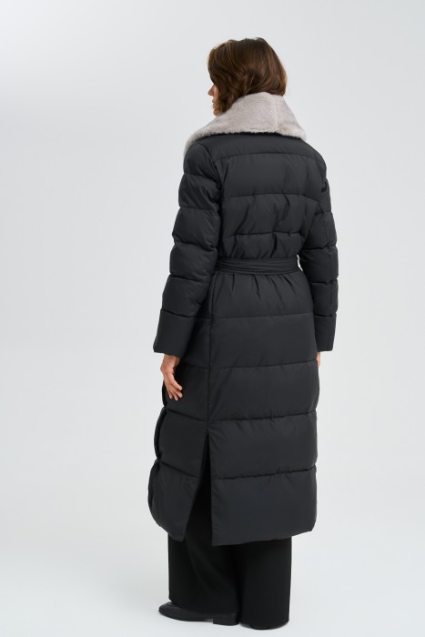 зимнее пальто с меховой отделкой по цене 8560 руб вид справа