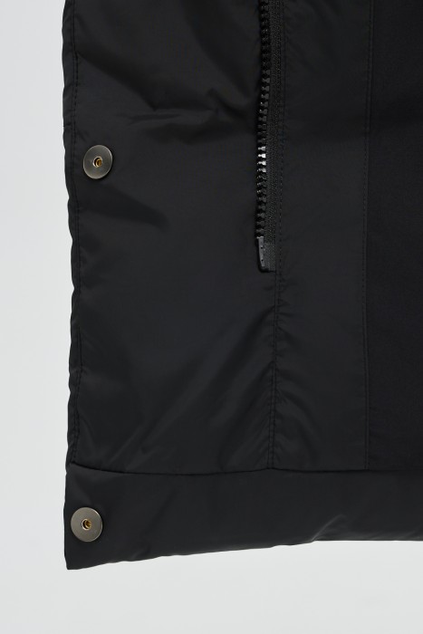 зимнее пальто с меховой отделкой из россии вид сбоку