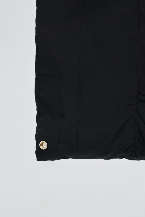 зимнее пальто с меховой отделкой из россии вид сбоку