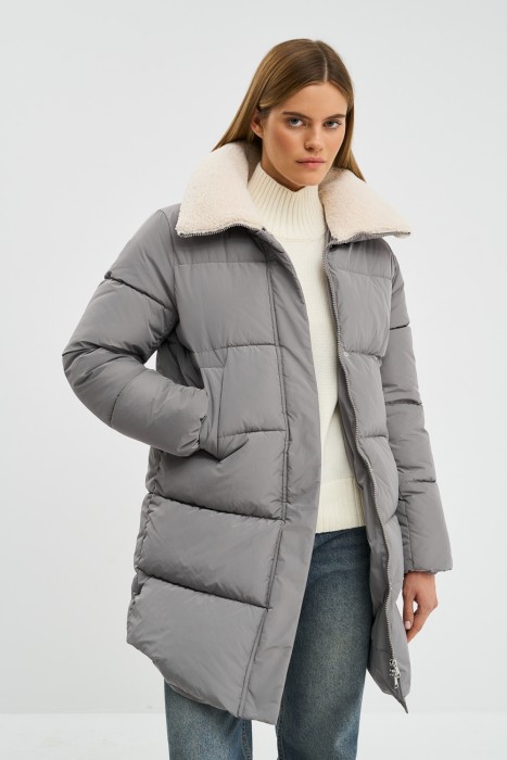 зимнее пальто с меховой отделкой 781613003 фотография