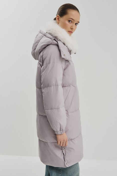 зимнее пальто с меховой отделкой по цене 7330 руб вид справа
