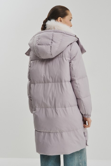 зимнее пальто с меховой отделкой из россии вид сбоку