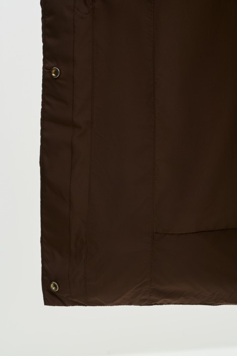 зимнее пальто с меховой отделкой из россии вид сбоку