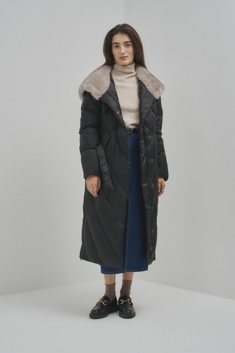 зимнее пальто с отделкой меховой тканью 739824003 фотография