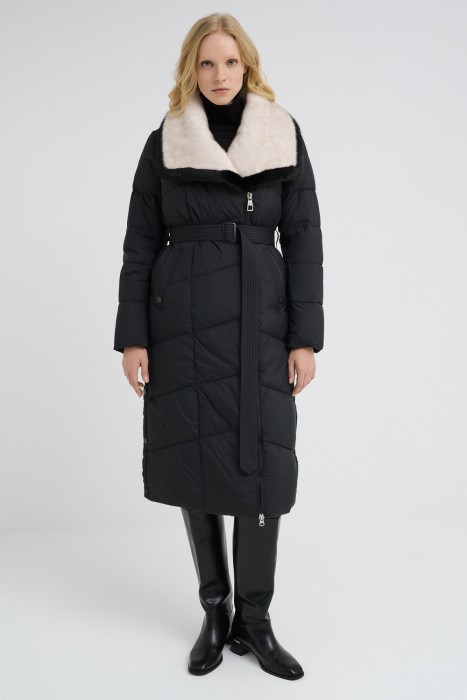 зимнее пальто с отделкой меховой тканью от бренда снежная королева вид слева