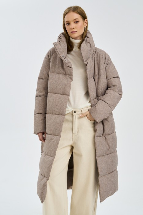 зимнее пальто из россии вид сбоку