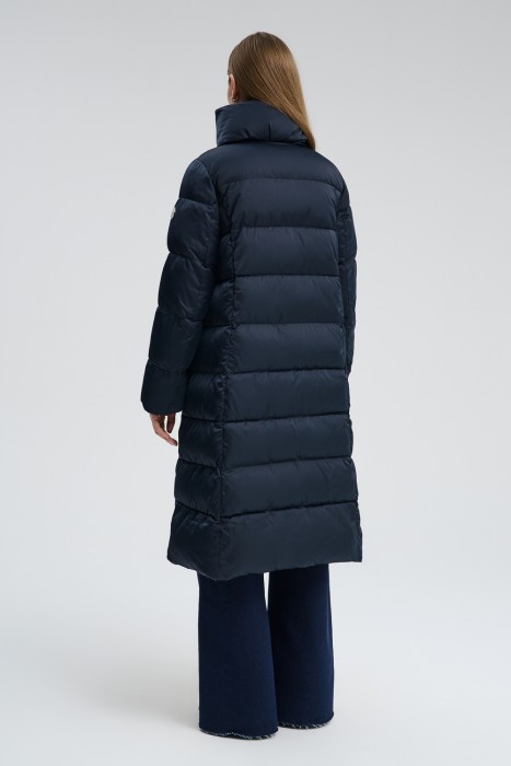 зимнее стеганое пальто по цене 13450 руб вид справа