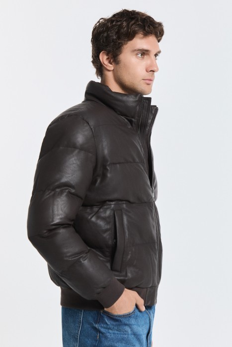 зимняя куртка из натуральной кожи из россии вид сбоку