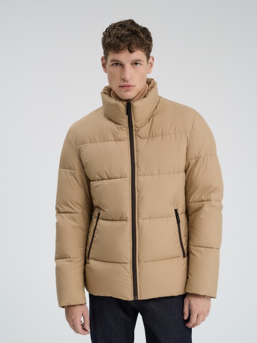 зимняя куртка с капюшоном по цене 6350 руб вид справа